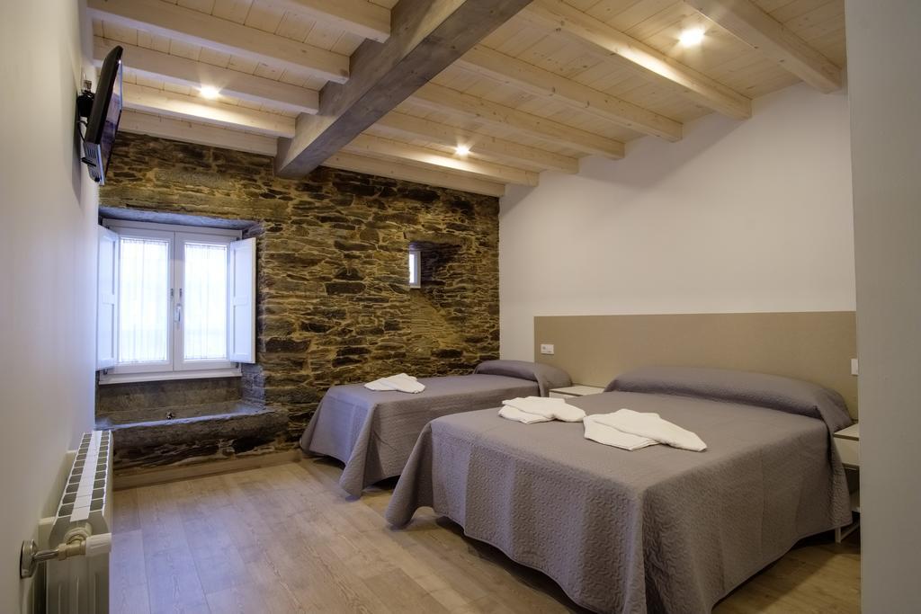 Pension Domus Gallery Arzúa Extérieur photo